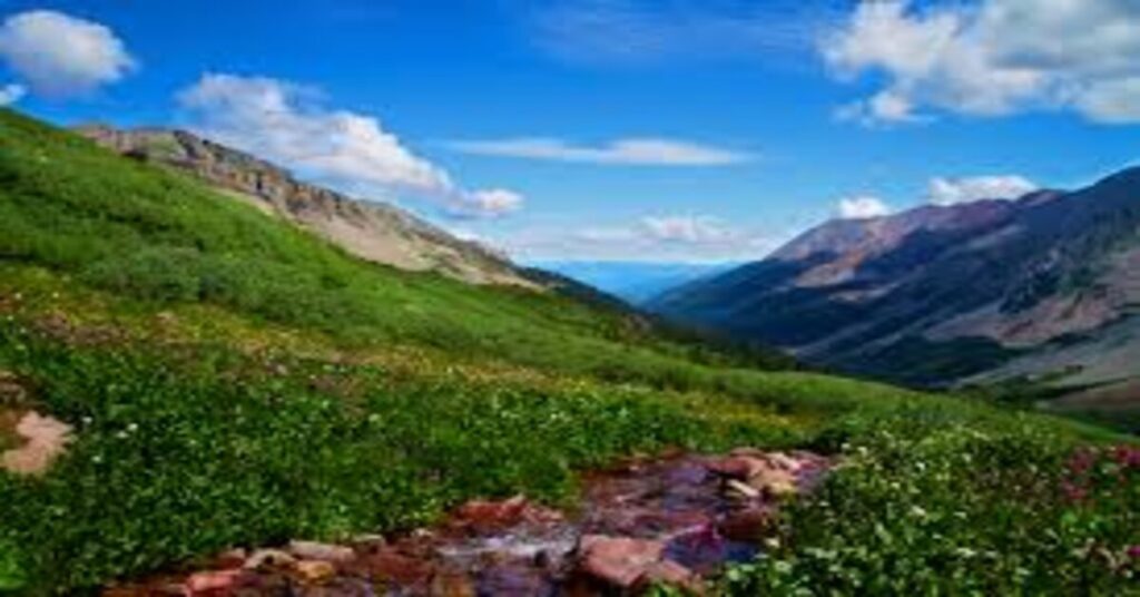 Overnight Hikes in Colorado