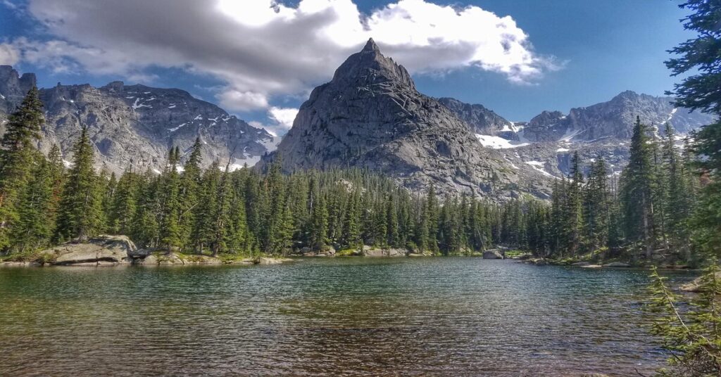 overnight Hikes in Colorado